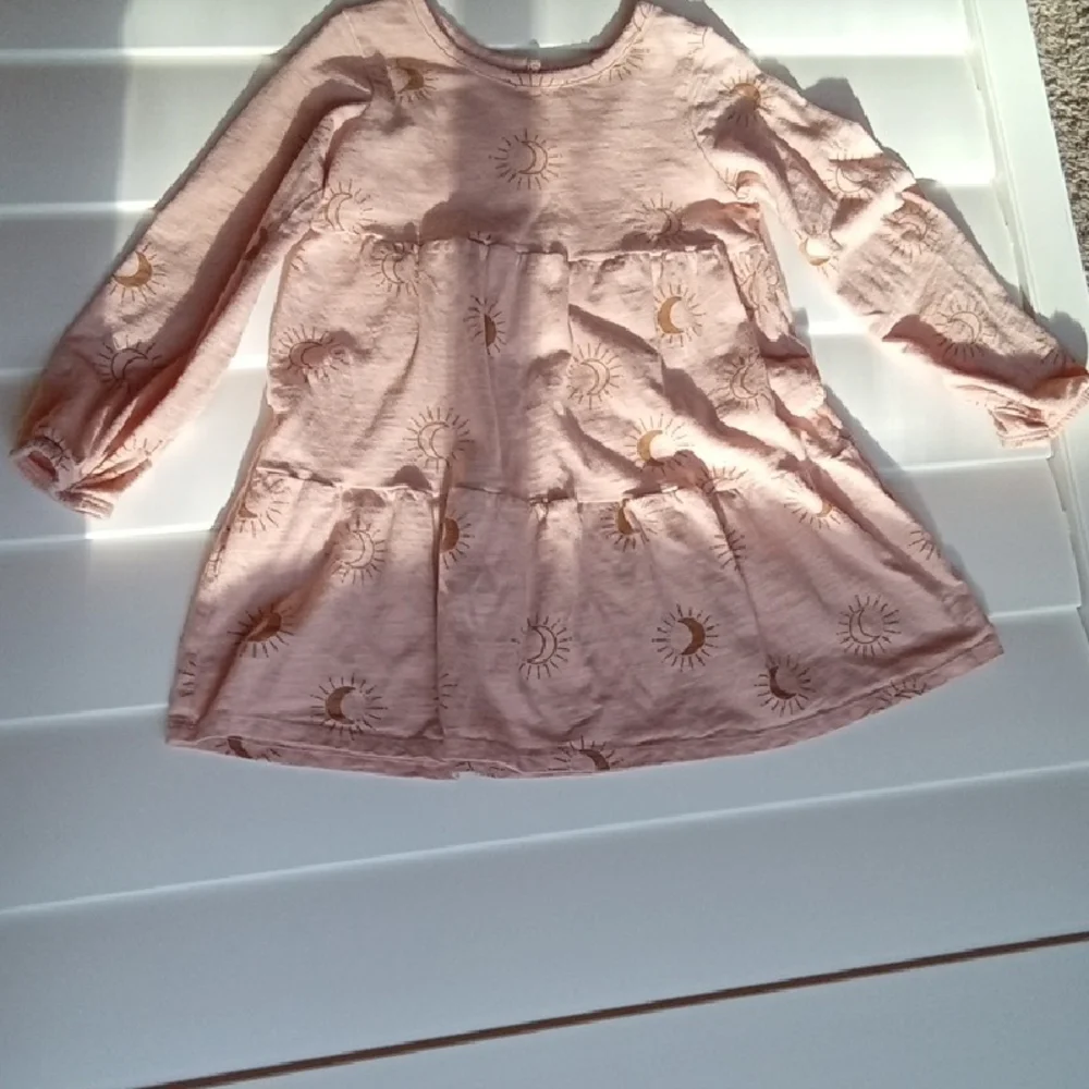 Girls 2 Item Bundle Long-Sleeve Layered Tunic Top in Pink and Purple - Picture 4 of 9